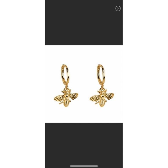 ***New 18k Bee Gold Stud Earrings - Picture 3 of 3